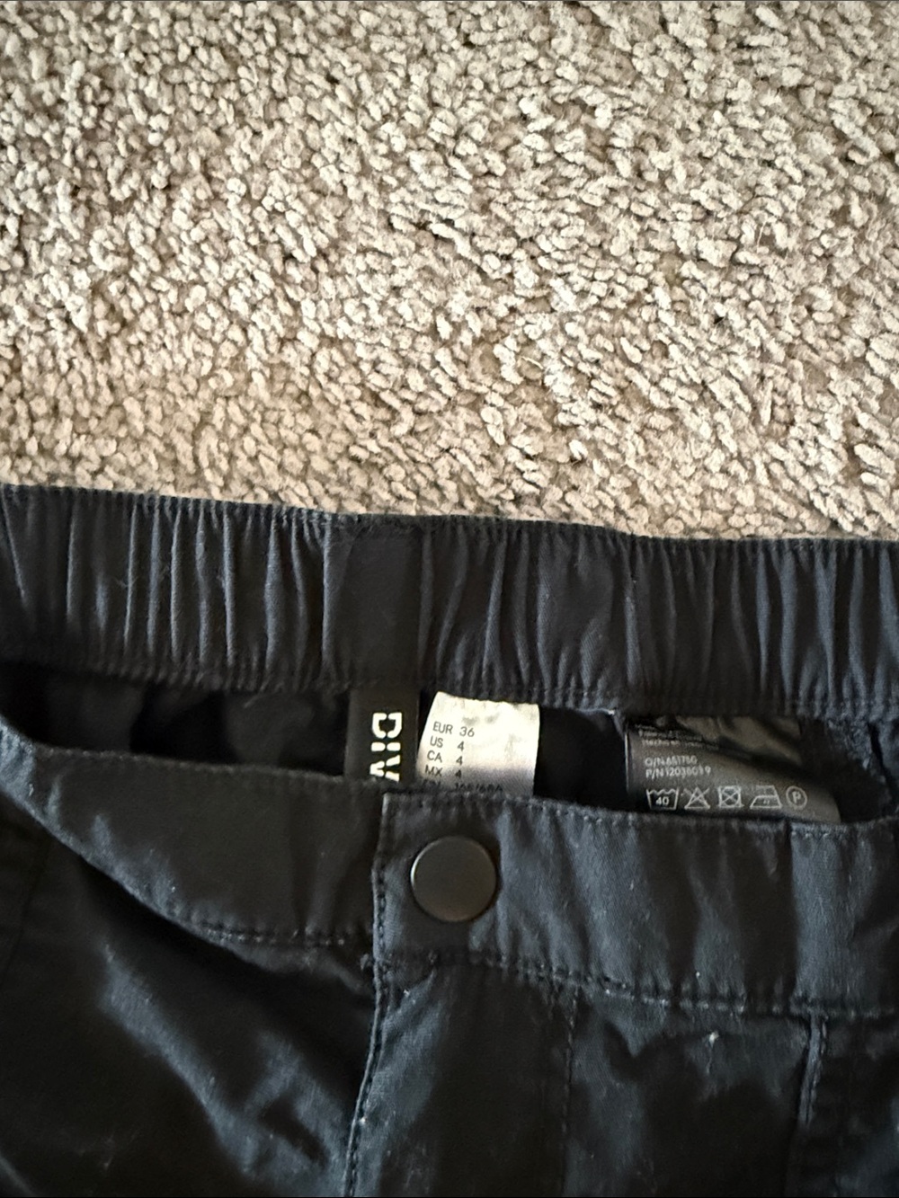 H&M Black Women's Elastic-Waist Jogger Pants